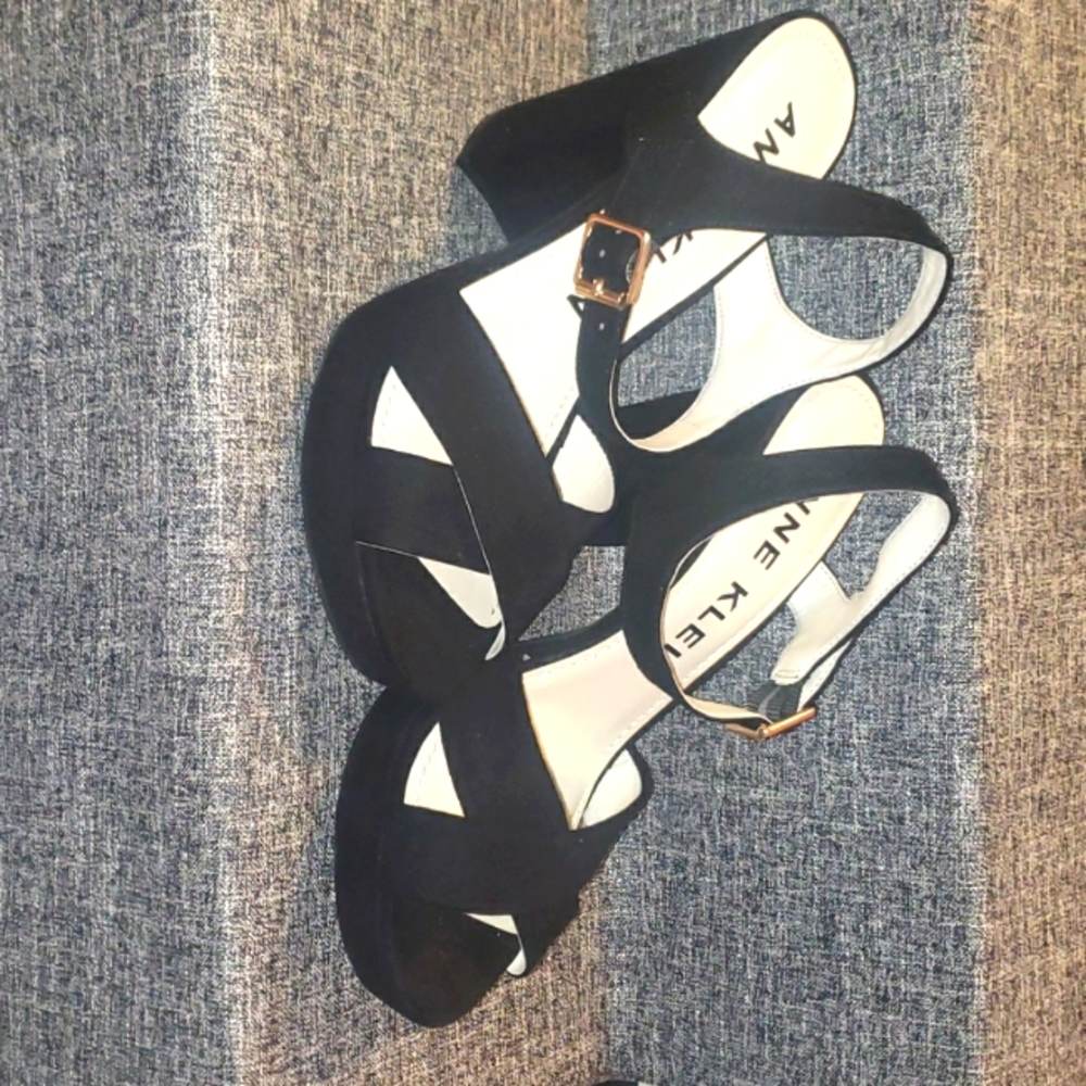 Anne Klein heels, black, size 7